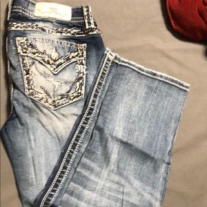 Miss Me Midrise Crop Jean